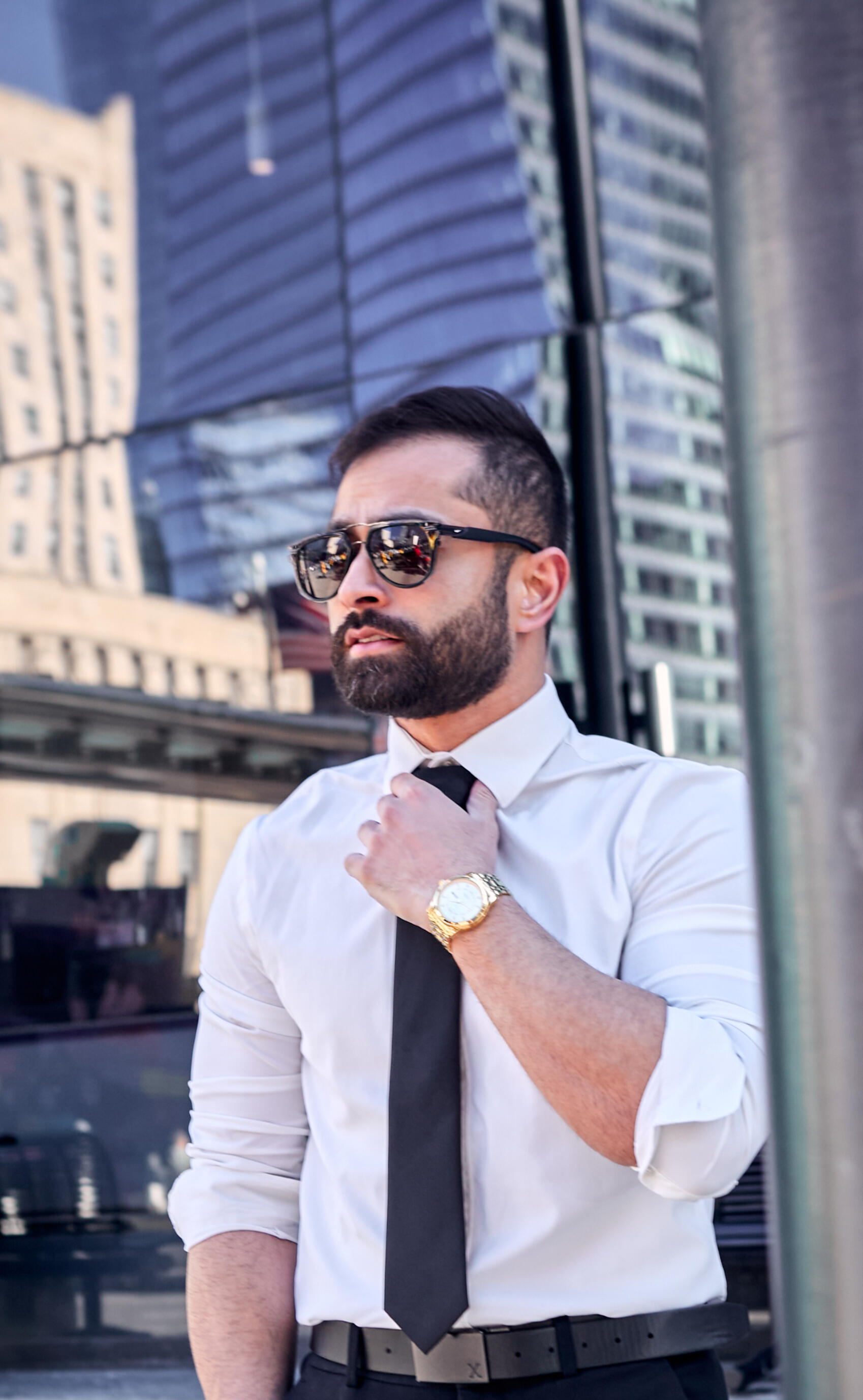Zishan Arooj Picture of Zishan Arooj outside of the Oculus in New York for a mrktbsd shoot.